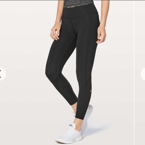 Lululemon Keep Your Form Tight 25”